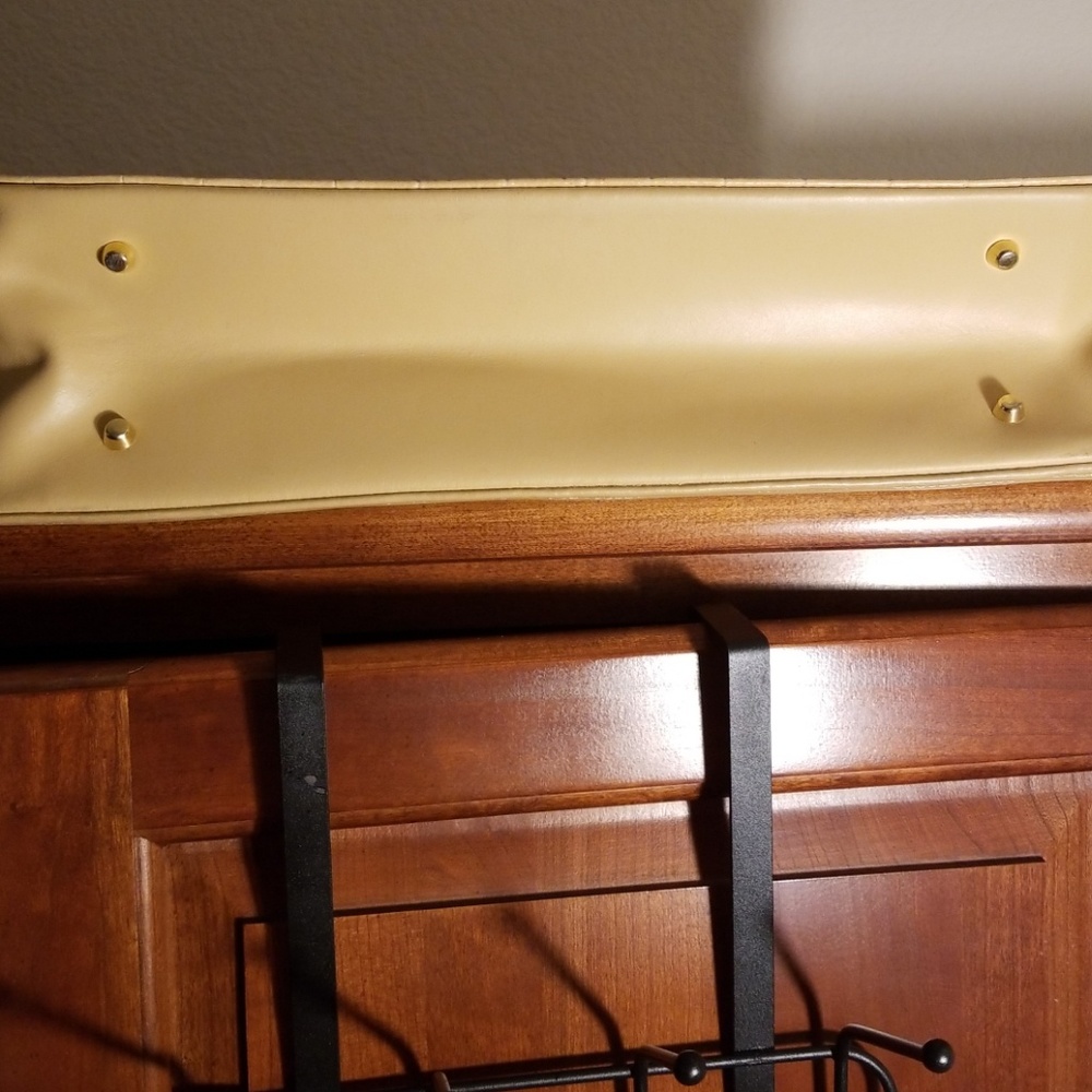 Purse - Picture 5 of 8